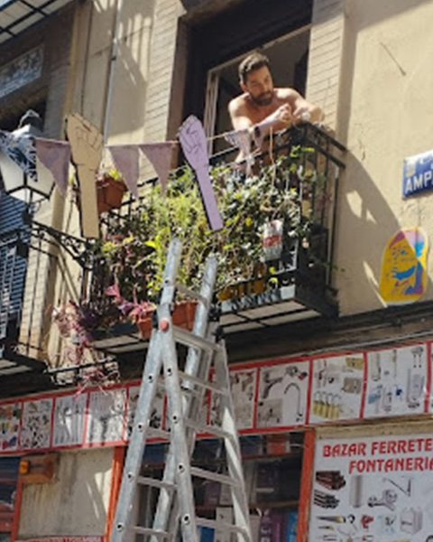 LAVAPIES _0002_L27